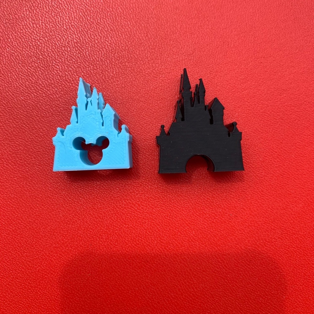 Castle Straw Topper